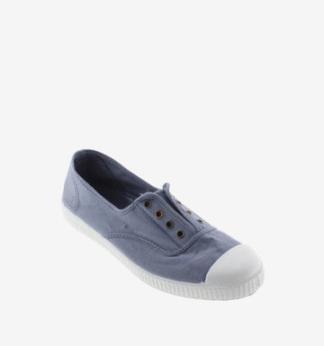 Victoria Inglesa blue shoes