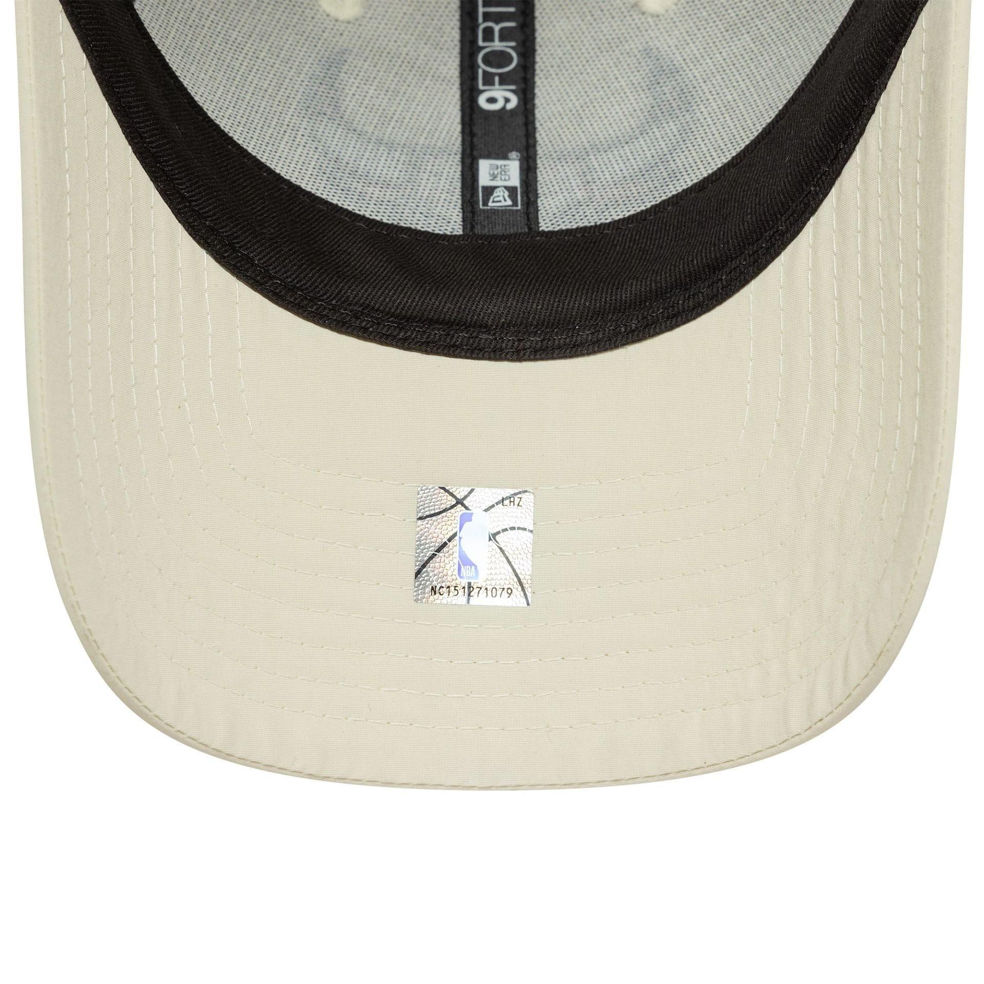 Cap New Era 940 Chicago Bulls NBA Recycled cream