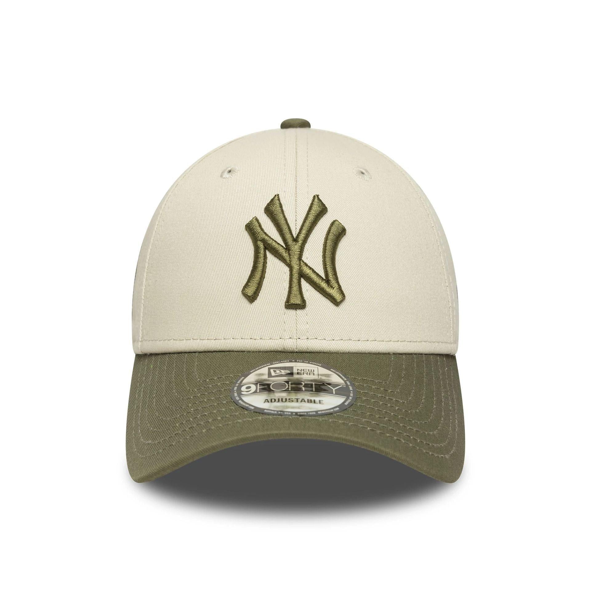Cap New Era 940 New York Yankees MLB Sidepatch beige