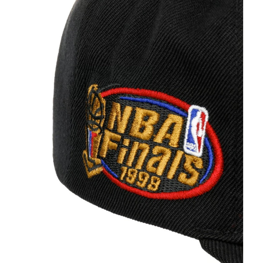 Cappello Mitchell & Ness NBA Top Spot CHI BUL Black