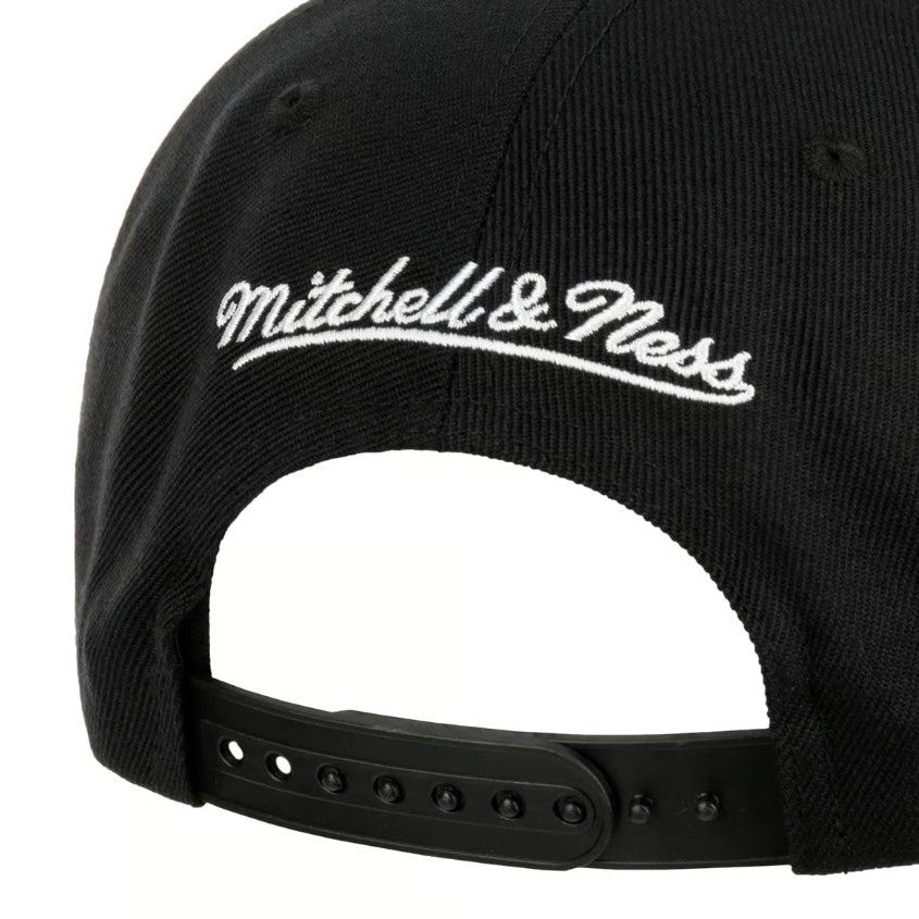 Cappello Mitchell & Ness NBA Top Spot CHI BUL Black