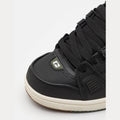 Sneakers Globe Sabre black combat