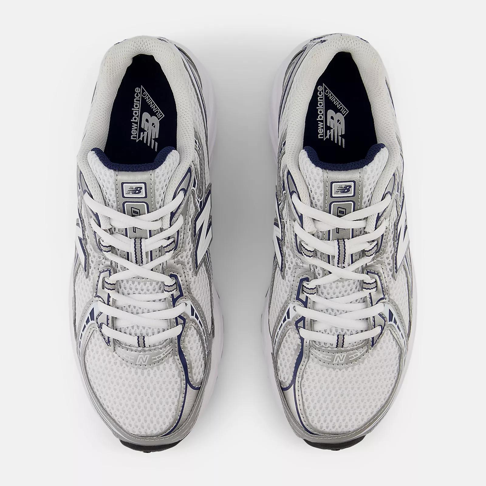 Sneakers New Balance 740 NB navy white shadow grey