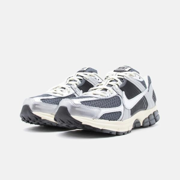 Sneakers Nike Zoom Vomero 5 Grey