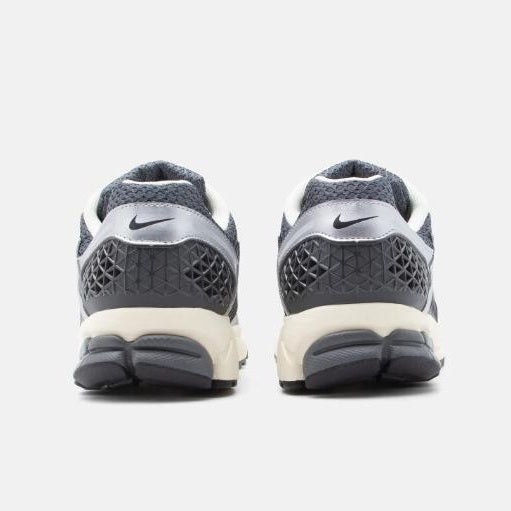 Sneakers Nike Zoom Vomero 5 Grey