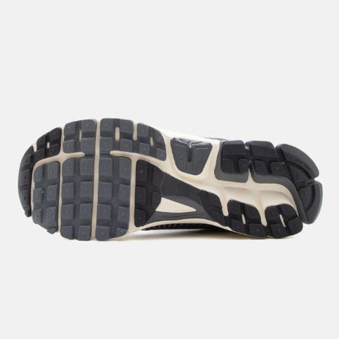 Sneakers Nike Zoom Vomero 5 Grey