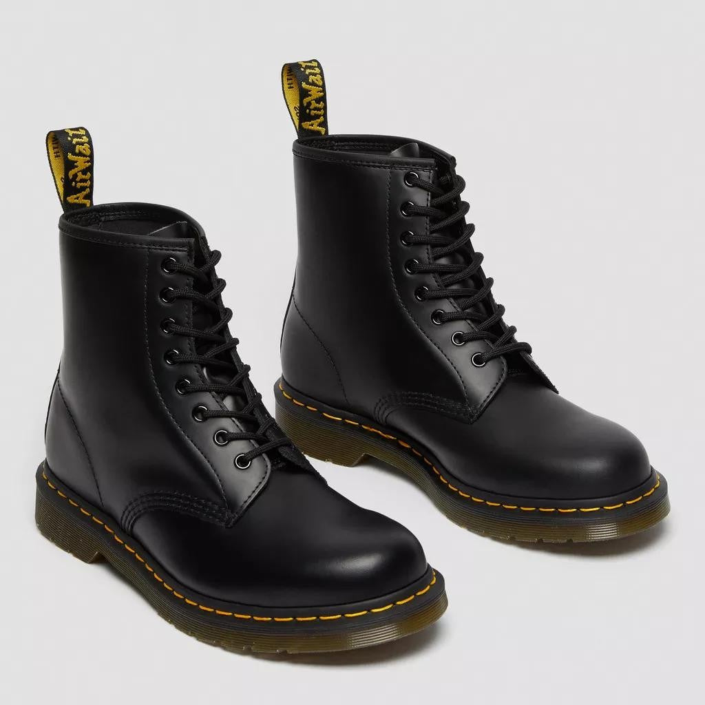Stivali Dr Martens 1460 smooth 8 eye black