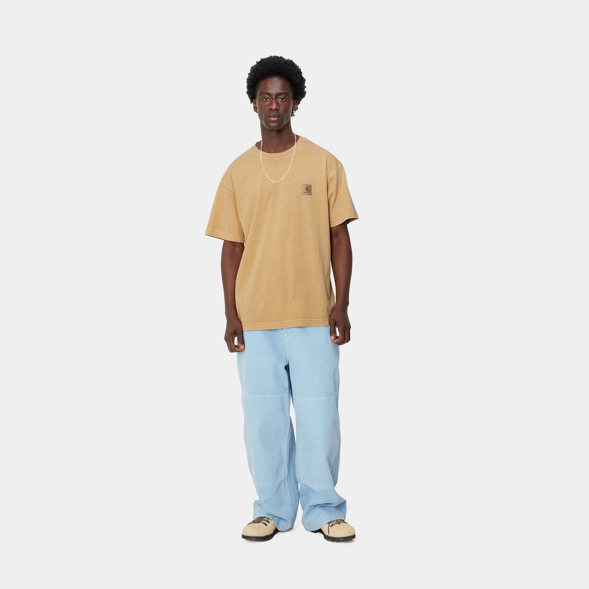 T-shirt Carhartt Nelson bourbon dyed