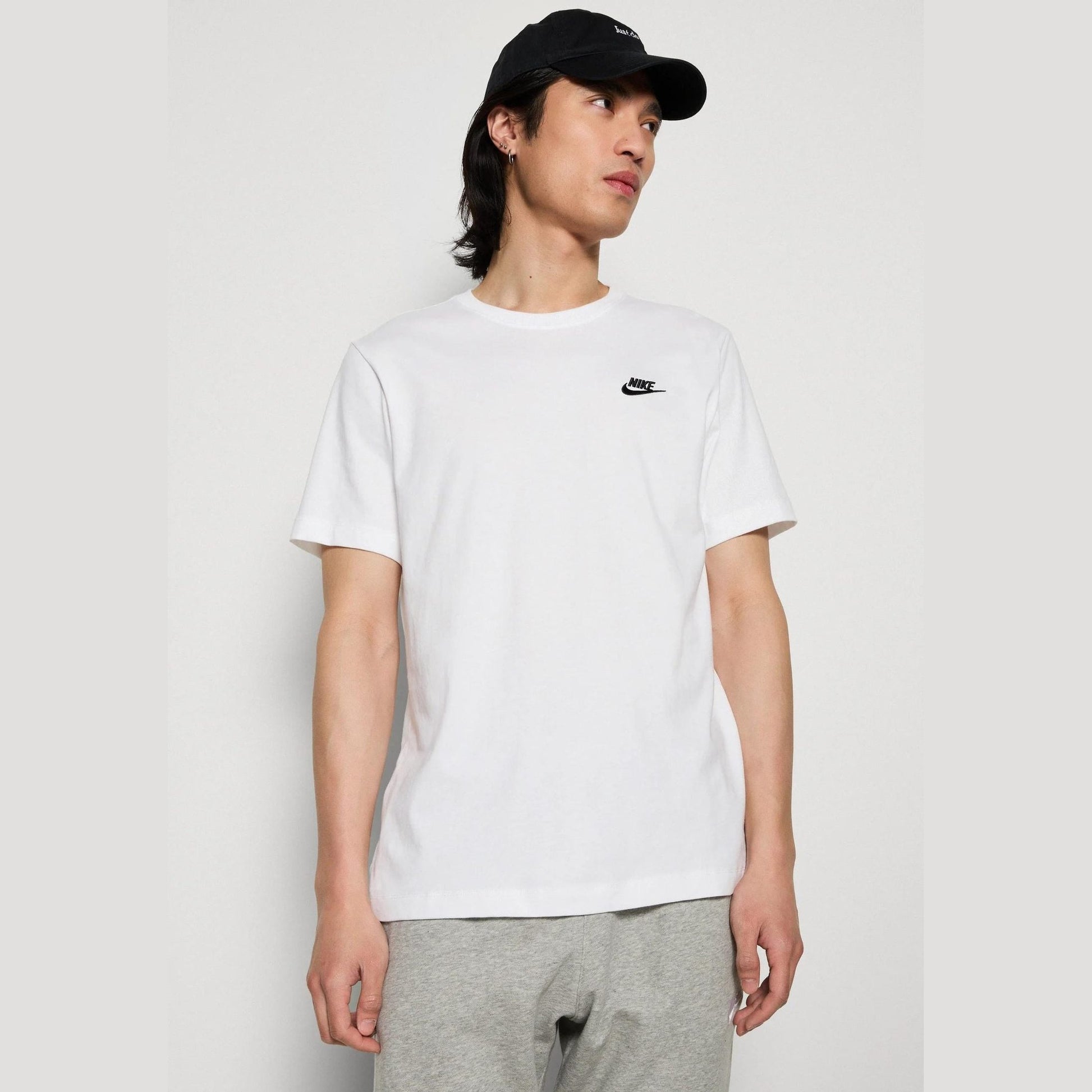 T-shirt Nike Sportswear Club101 white black